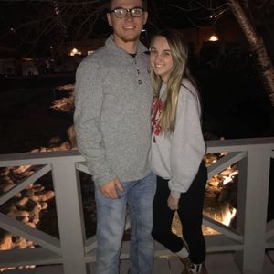 Meet your Posher, Hunter